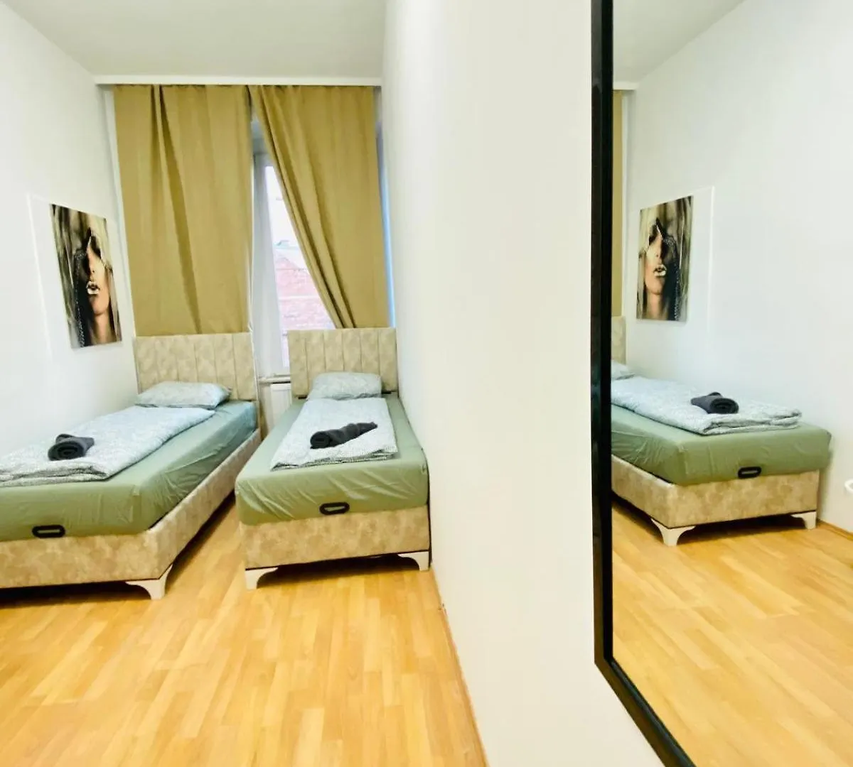 Comfortable 5Br Shared Apt Well Connected Location Viena Apartament