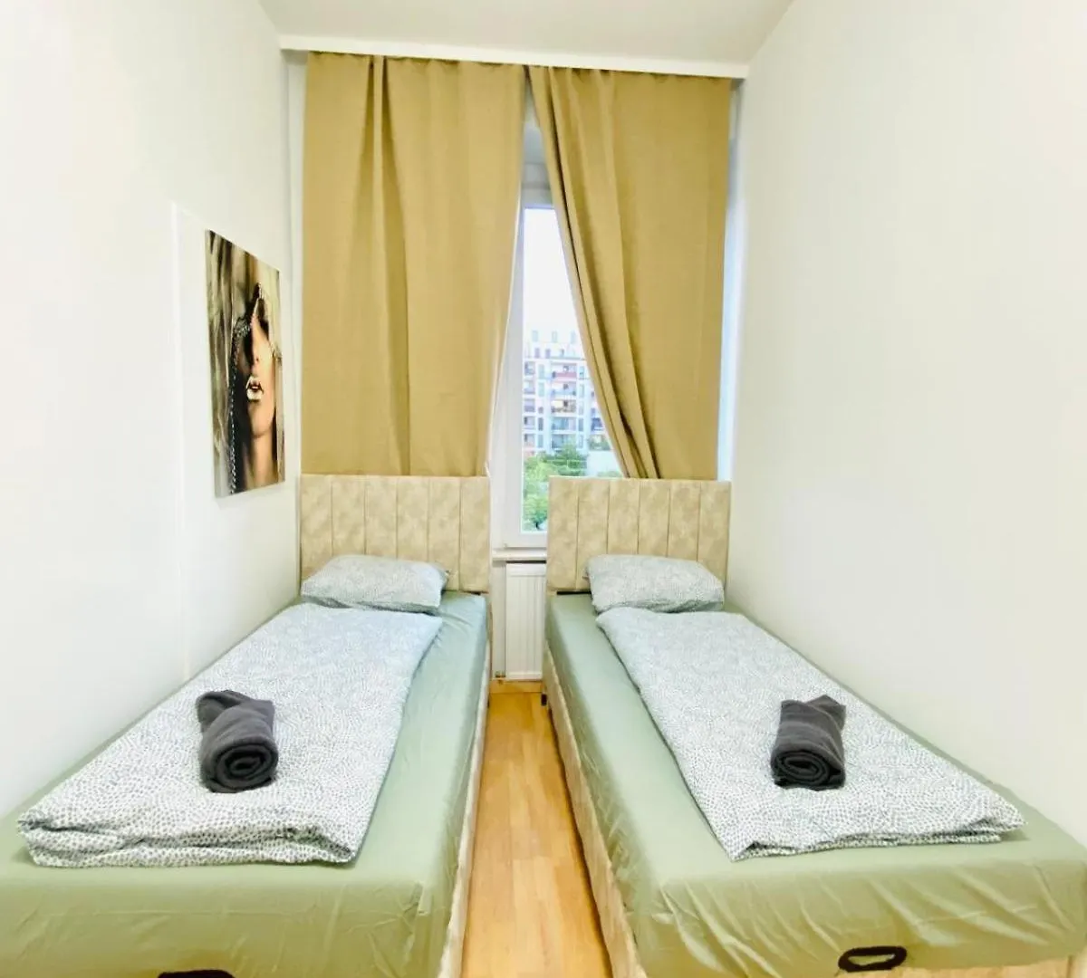 Apartament Comfortable 5Br Shared Apt Well Connected Location Viena
