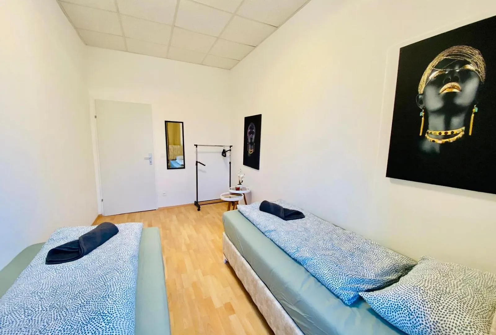 Comfortable 5Br Shared Apt Well Connected Location Вена Апартаменты