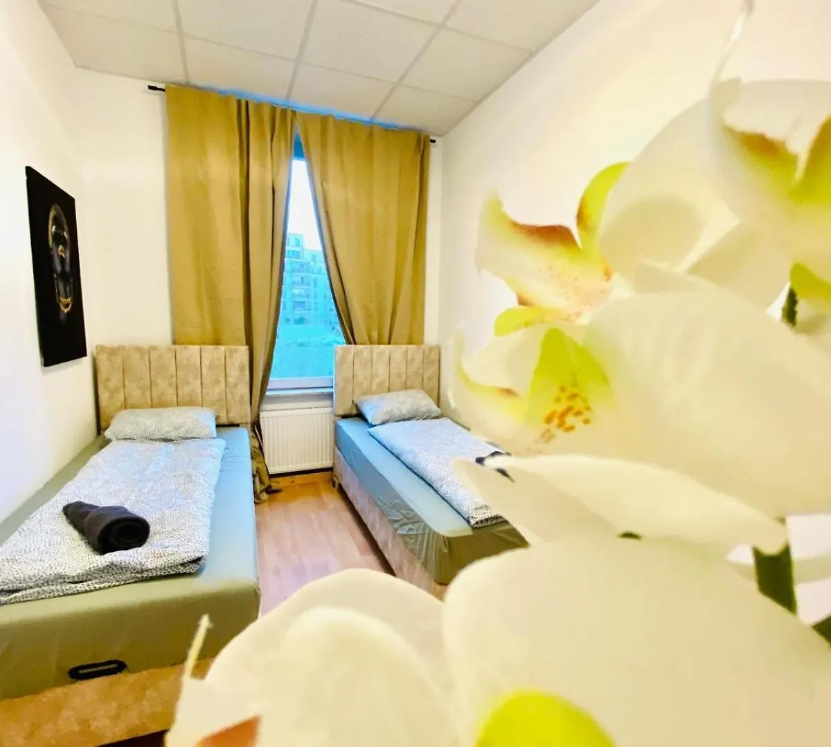 Comfortable 5Br Shared Apt Well Connected Location Вена 0*,