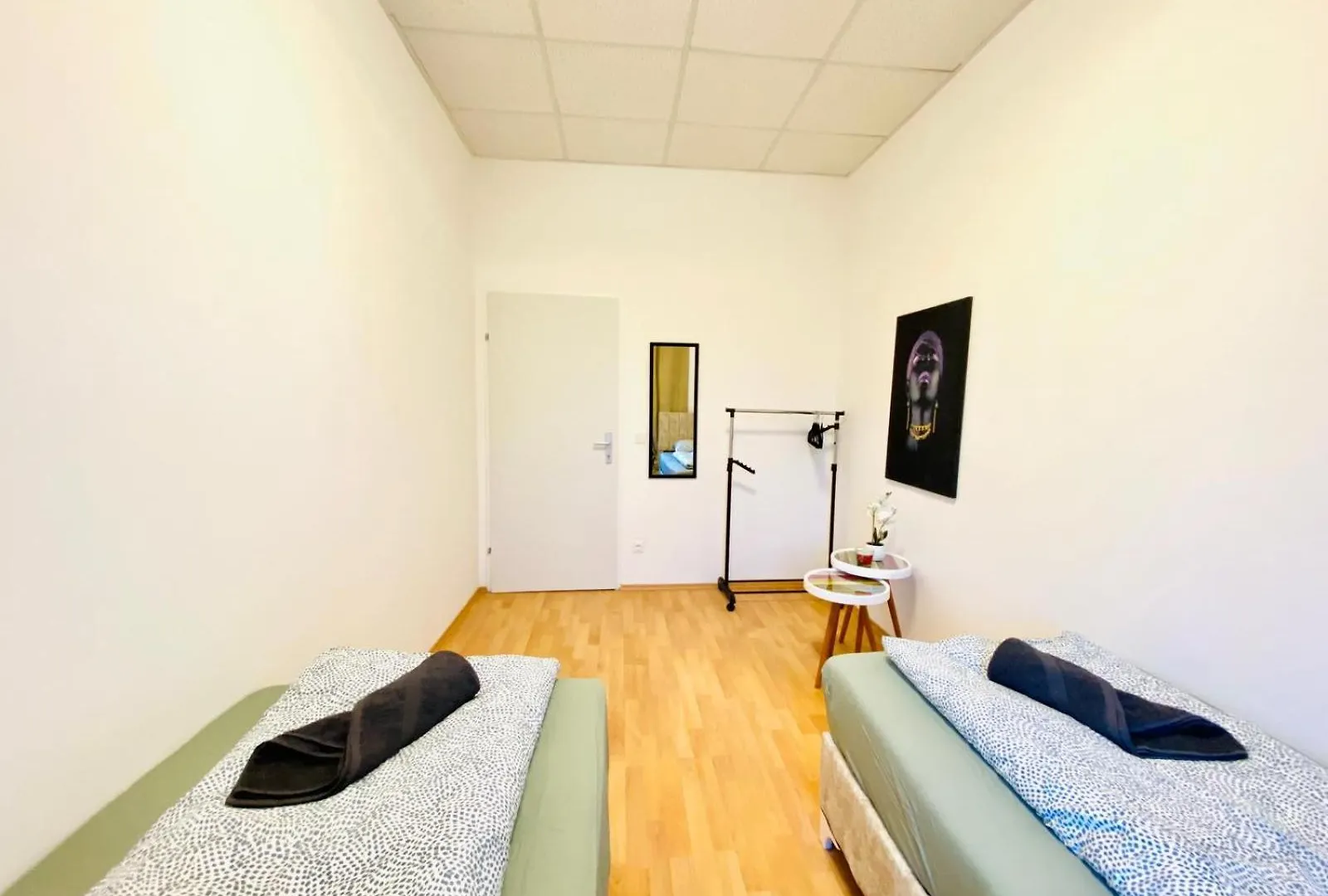 Comfortable 5Br Shared Apt Well Connected Location Вена