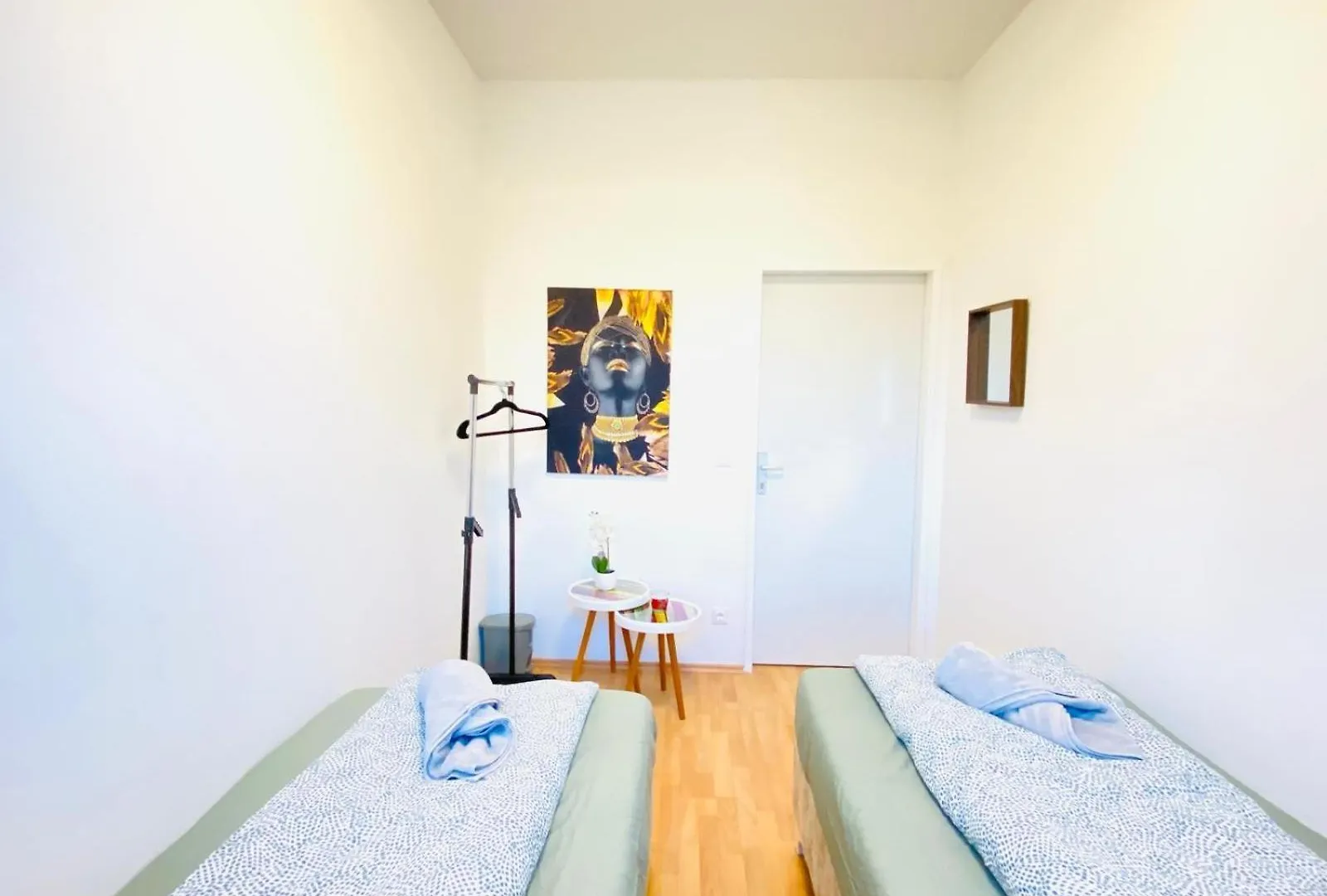 Comfortable 5Br Shared Apt Well Connected Location Вена Апартаменты